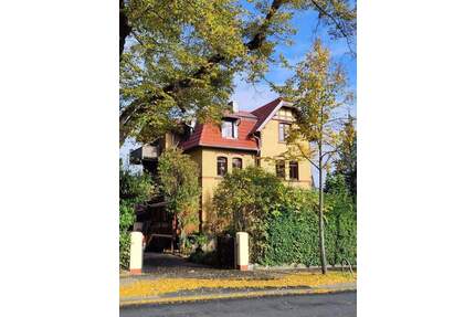 Historische Perle mit Nebengelass (Halle) - Kassel Harleshausen