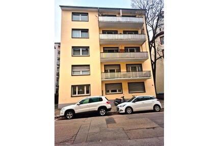 Mannheim Lindenhof:2 Zimmerwohnung mit EBK und Bad