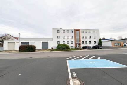 Haus zum Kaufen in Bayreuth 720.000,00 € 360 m²