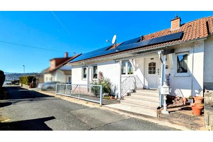 Großzügiges Familienhaus mit Einliegerwohnung, PV & Top Zustand - Neuwied Feldkirchen