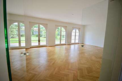 Wohnung zum Mieten in Mönchengladbach 1.720,00 € 151 m²