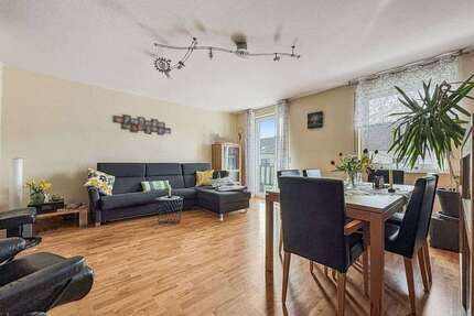 Wohnung zum Kaufen in Duisburg 219.000,00 € 95.2 m²