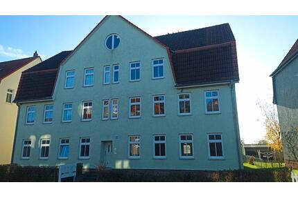 4-Raum Wohnug - 700,00&nbsp;EUR Kaltmiete, ca.&nbsp; 94,00&nbsp;m&sup2; in Neustrelitz (PLZ: 17235)