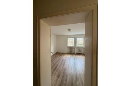 Helle 3-Zimmer-Wohnung mit Balkon - Mönchengladbach Nord