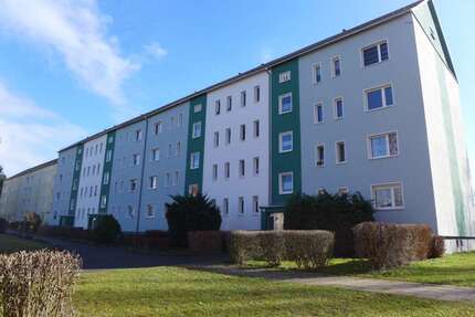 Wohnung zum Mieten in Limbach-Oberfrohna 300,00 € 50.85 m²