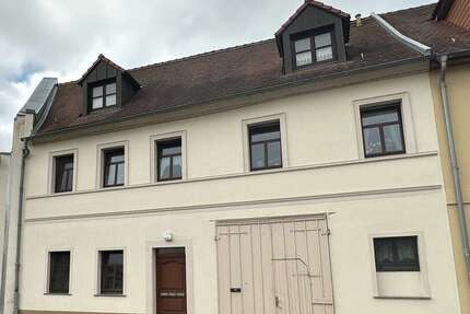 Haus zum Kaufen in Bernburg 220.000,00 € 340 m²