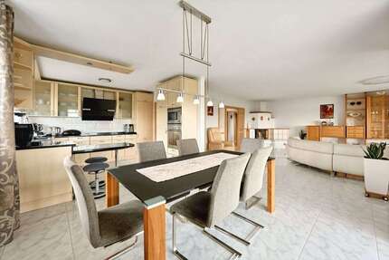 Haus zum Kaufen in Inzigkofen 678.000,00 € 280 m²