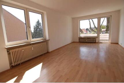 Sehr schöne helle vier Zimmer Wohnung mit Südbalkon - Soltau