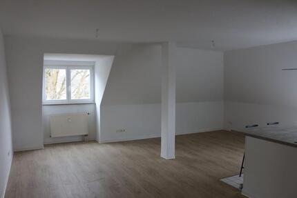 Geräumige Zwei Zimmern Wohnung in Nürnberg-Tiergarten