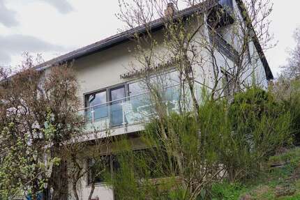 Haus zum Kaufen in Heiligkreuzsteinach 420.000,00 € 214 m²