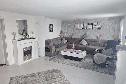 Kernsaniertes Teilfachwerkhaus Calden Meimbressen 180m²