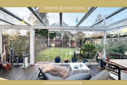 Großzügige Doppelhaushälfte mit Wintergarten in Volksdorf - Hamburg