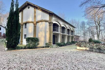 Mitten im Wald und direkt am See - Ferienimmobilie. Machen Sie Ihr Projekt. Ferienwohnungen. - Ratzeburg