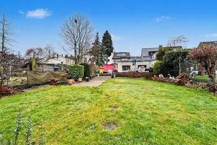 Haus zum Kaufen in Duisburg 269.000,00 € 116.99 m²