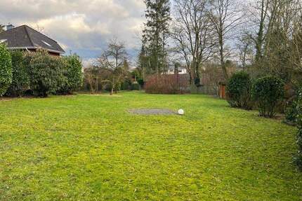 Baugrundstück für zwei Mehrfamilienhäuser - positiver Bauvorbescheid liegt vor! - Hamburg - Sasel