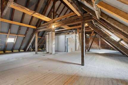 Wohnung zum Kaufen in Hannover 190.000,00 € 170 m²