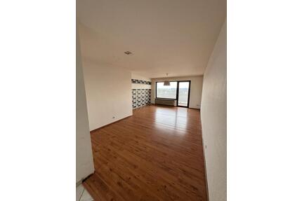 Verkauf: Helle 3-Zimmer Wohnung mit Süd-Balkon in Obertshausen