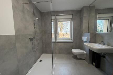 Charmante seniorenfreundliche 3-Raum-Wohnung im Grünen mit Garten - Muldestausee