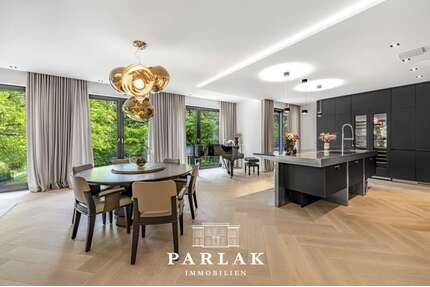 Wohnung zum Kaufen in Düsseldorf 2.650.000,00 € 232 m²
