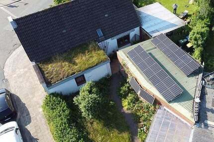 Einfamilienhaus mit großem Garten und eigenem Stellplatz - Heide