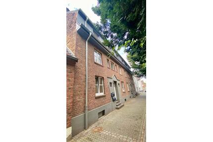 8-Familienhaus in Linnich | Voll vermietet |33.500€ Kalt|Garten