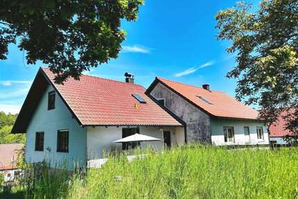 Haus zum Kaufen in Kirchlauter 345.000,00 € 200 m²
