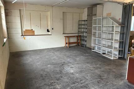Lagerhalle Lagerraum Lager - 850,00&nbsp;EUR Kaltmiete, ca.&nbsp; 140,00&nbsp;m&sup2; in Magstadt (PLZ: 71106)