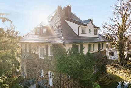 Haus zum Kaufen in Stuttgart 2.990.000,00 € 462 m²