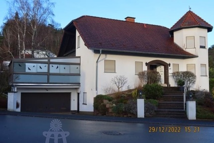 Repräsentative Landhaus-Villa in Toplage von Homburg