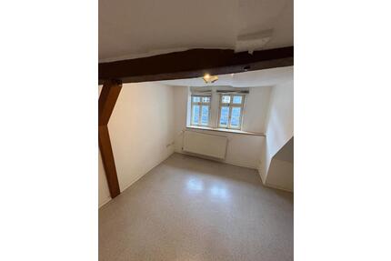 1 WG Zimmer Oberstadt Marburg - 455,00&nbsp;EUR Kaltmiete, ca.&nbsp; 13,00&nbsp;m&sup2; in Reiskirchen (PLZ: 35447)