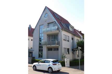 Haus zum Kaufen in Stuttgart-Zuffenhausen 1.340.000,00 € 255 m²