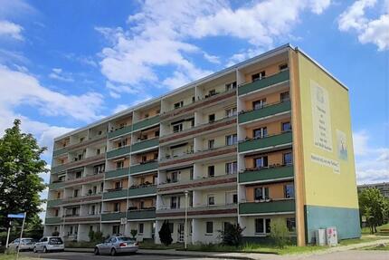 3-Raumwohnung mit Balkon - 356,00&nbsp;EUR Kaltmiete, ca.&nbsp; 59,28&nbsp;m&sup2; in Schwedt (Oder) (PLZ: 16303)