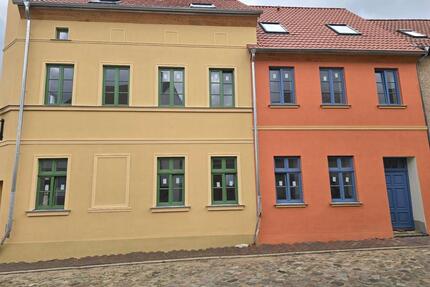 Sanierte 3-Raum-Wohnung mit Wohnküche, Terrasse (WBS, 4 Personen) - Teterow