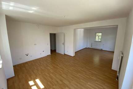 Wohnung zum Mieten in Beltheim 510,00 € 91 m²