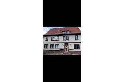 Mehrfamilienhaus - 450.000,00&nbsp;EUR Kaufpreis, ca.&nbsp; 660,00&nbsp;m&sup2; in Bad Tabarz (PLZ: 99891)