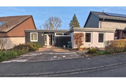 Bungalow 118 m² | Großer Garten | neue Heizung | Kassel-Bettenh.