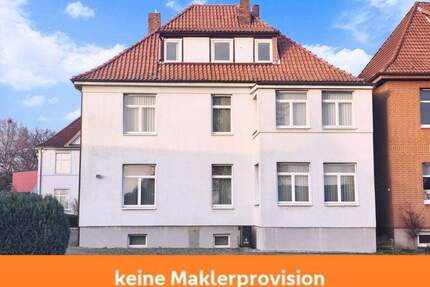 Stilvolles Wohn- und Geschäftshaus in zentraler Lage mit großzügigen Parkflächen - Hagenow