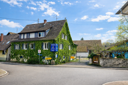 Haus zum Kaufen in Zunzingen 1.400.000,00 € 372 m²