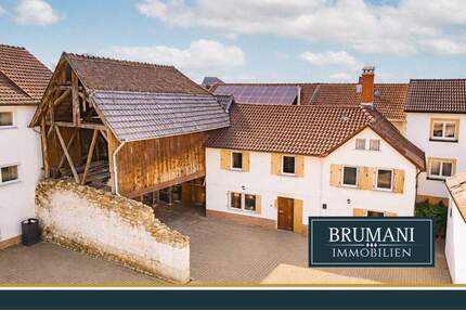 BRUMANI | Saniertes und helles Einfamilienhaus mit großer Scheune und Werkstatt in Herbolzheim