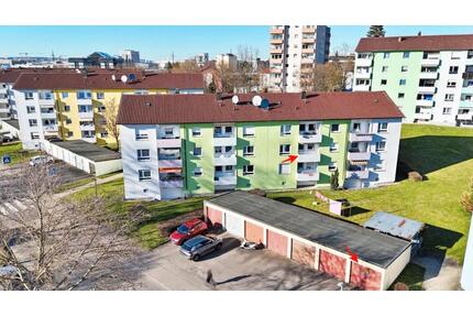 Modernisierte 3 Zimmer Wohnung mit Garage in Böblingen