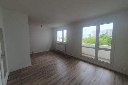 Ansprechende 3-Raum-Wohnung mit EBK Halle (Saale) Bruchsee