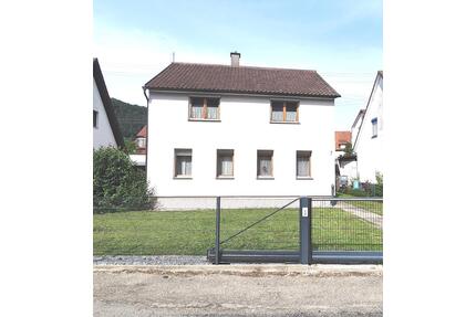 Einfamilen-Haus - 350.000,00&nbsp;EUR Kaufpreis, ca.&nbsp; 130,00&nbsp;m&sup2; in Geislingen an der Steige (PLZ: 73312)