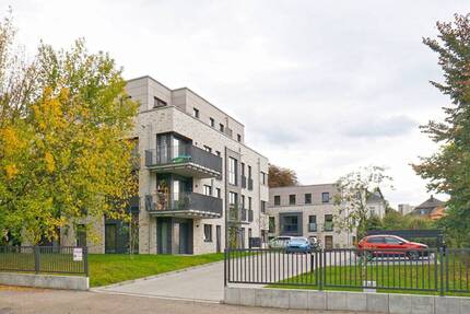 Direkt am Großen Garten: Balkon + Lift + Stellplatz - Dresden Seevorstadt-Ost/Großer Garten