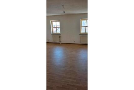 3 Zimmer Wohnung 75qm in 94140Ering