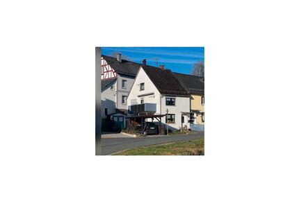 Charmante Doppelhaushälfte - 89.500,00&nbsp;EUR Kaufpreis, ca.&nbsp; 90,00&nbsp;m&sup2; in Mengerskirchen (PLZ: 35794)
