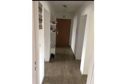 Eigentumswohnung 3 Zimmer - 270.000,00&nbsp;EUR Kaufpreis, ca.&nbsp; 68,00&nbsp;m&sup2; in Singen (Hohentwiel) (PLZ: 78224)