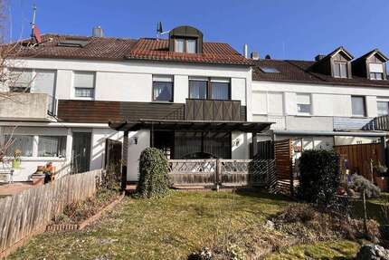 Haus zum Kaufen in Donaustauf 425.000,00 € 126.82 m²