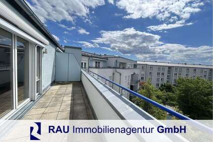 Sofort frei - Dachterrassen-Wohnung, 2 Zi. plus Wohnküche (Erbpacht) - München Bogenhausen