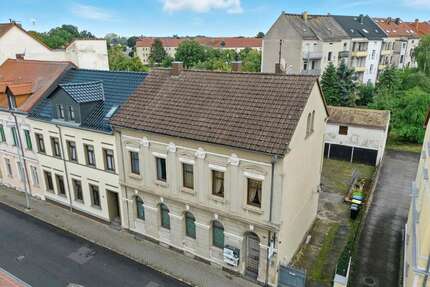 Haus zum Kaufen in Wurzen 170.000,00 € 190 m²