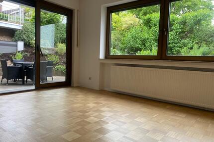 Exklusive 2-ZKB mit 30m² Sonnenterrasse – Top-Lage Trier-Olewig